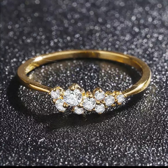 New 18 K Yellow Gold Plated Diamonds Ring - Picture 2 of 7